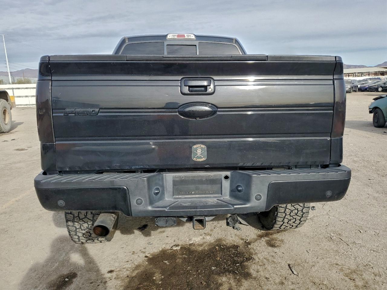 Ford F-150 Supercrew Image 6