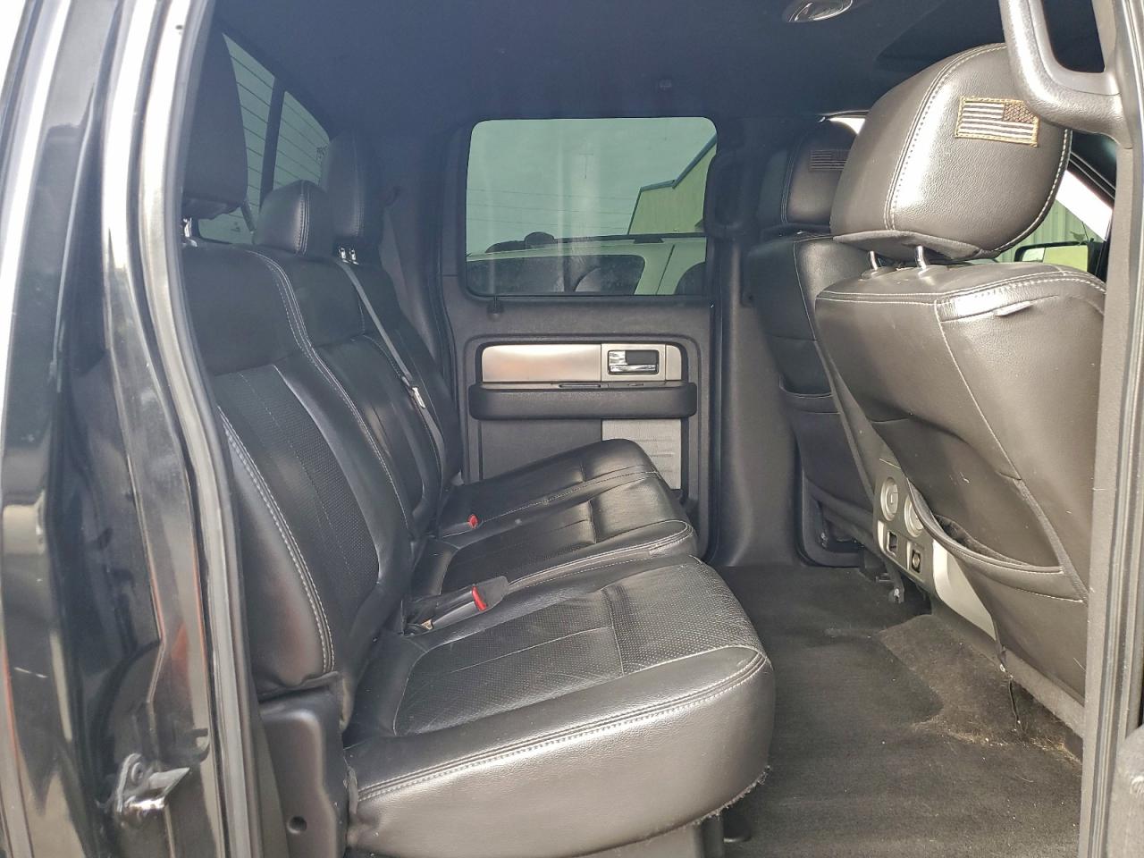 Ford F-150 Supercrew Image 8