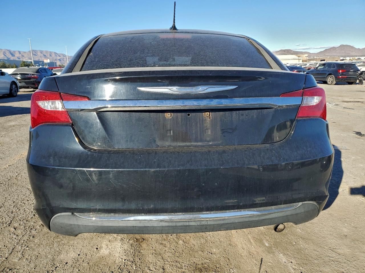 Chrysler 200 Lx Image 3