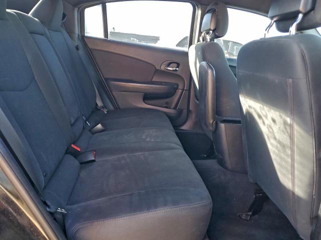 Chrysler 200 Lx Image 6