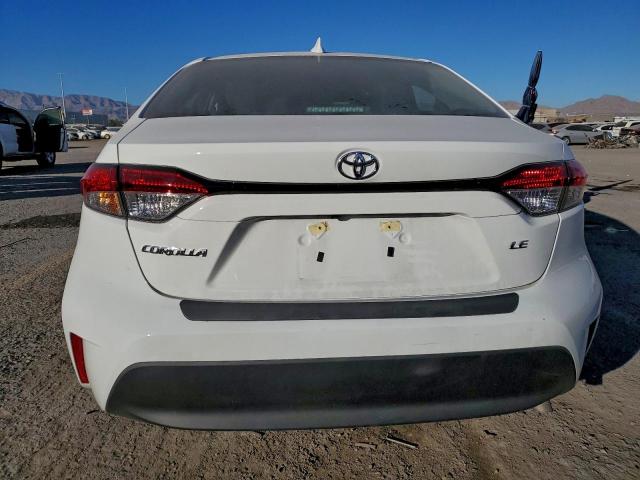 Toyota Corolla Le Image 8