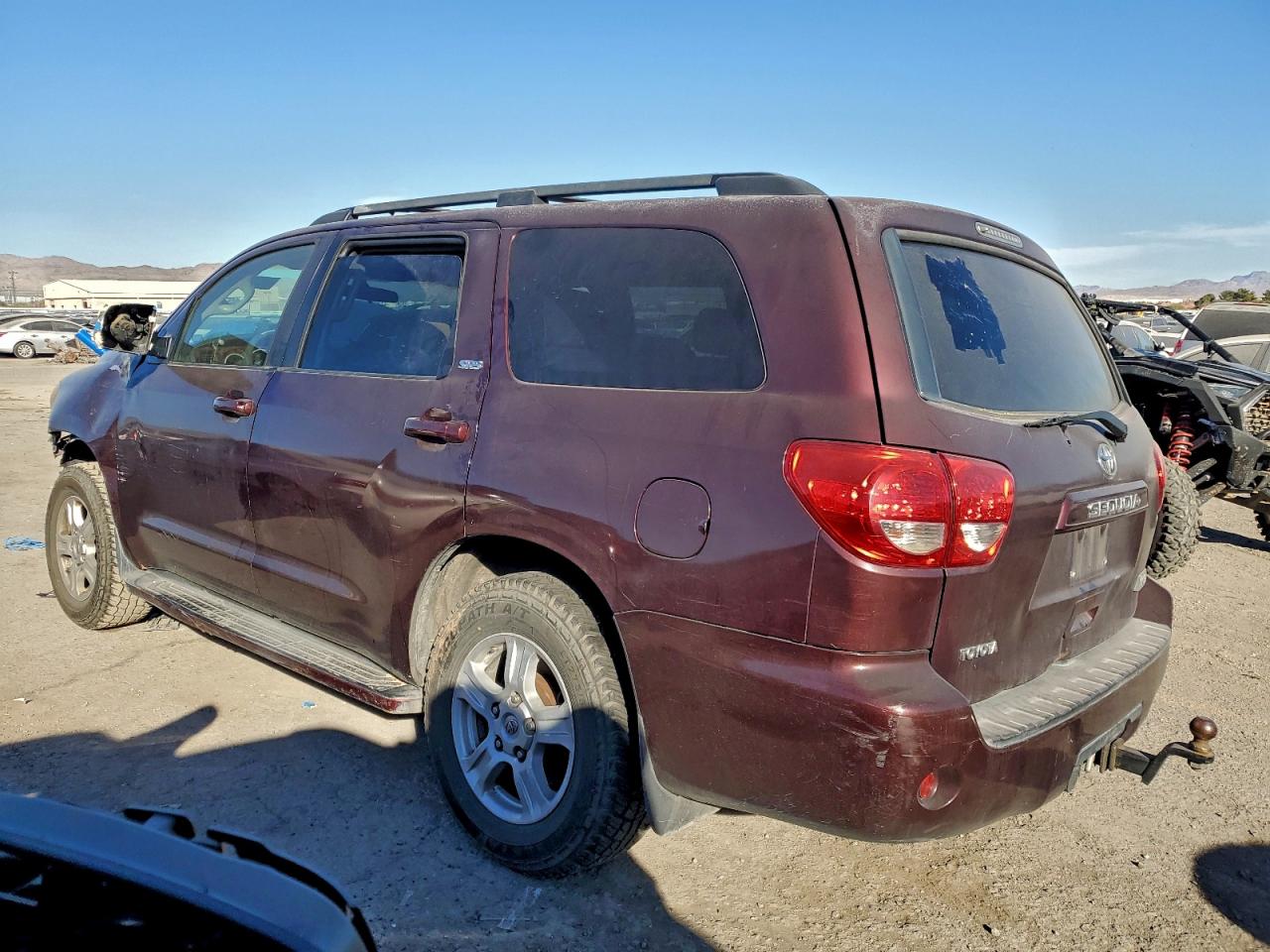 Toyota Sequoia Sr5 Image 4