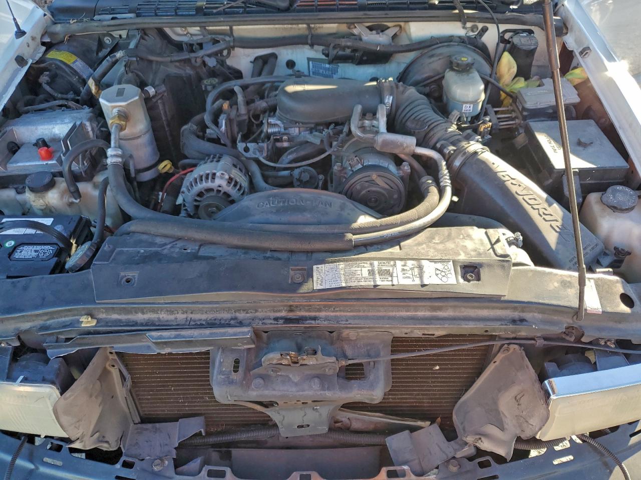 Chevrolet S-10 S10 Image 12