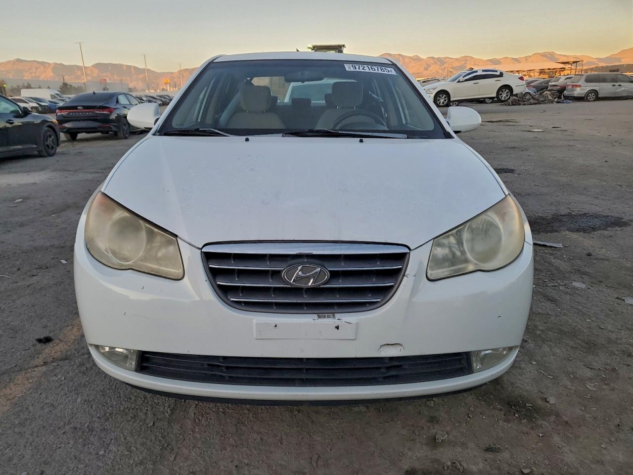 Hyundai ELANTRA Gls Image 5