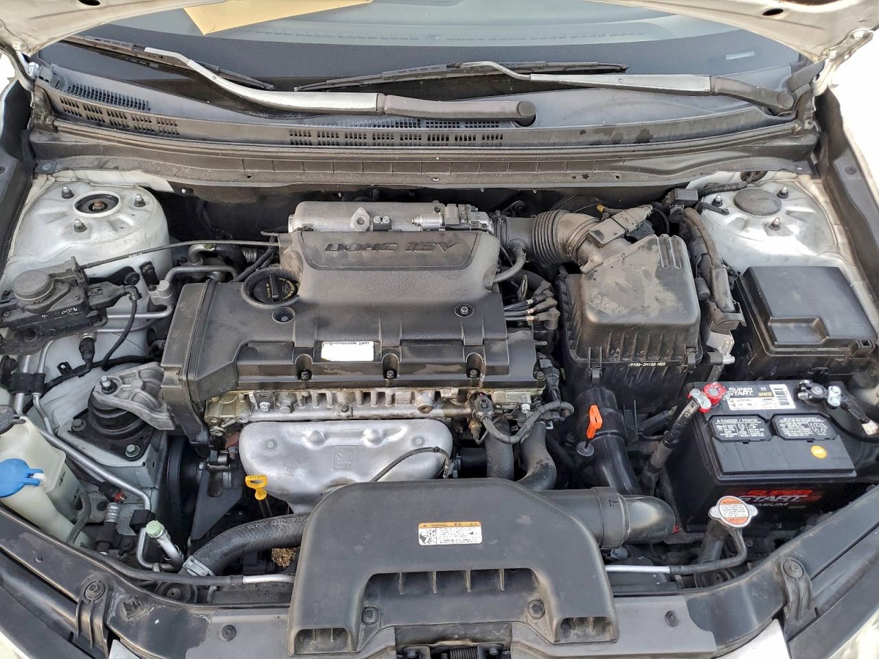 Hyundai ELANTRA Gls Image 10