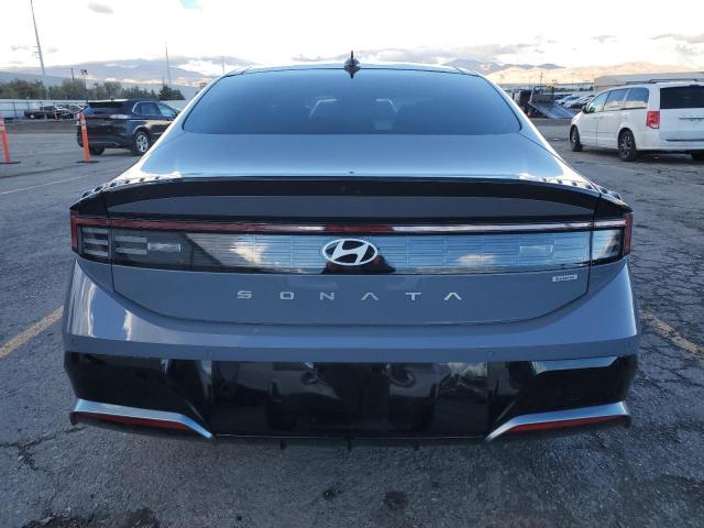 Hyundai SONATA Hybrid Image 7