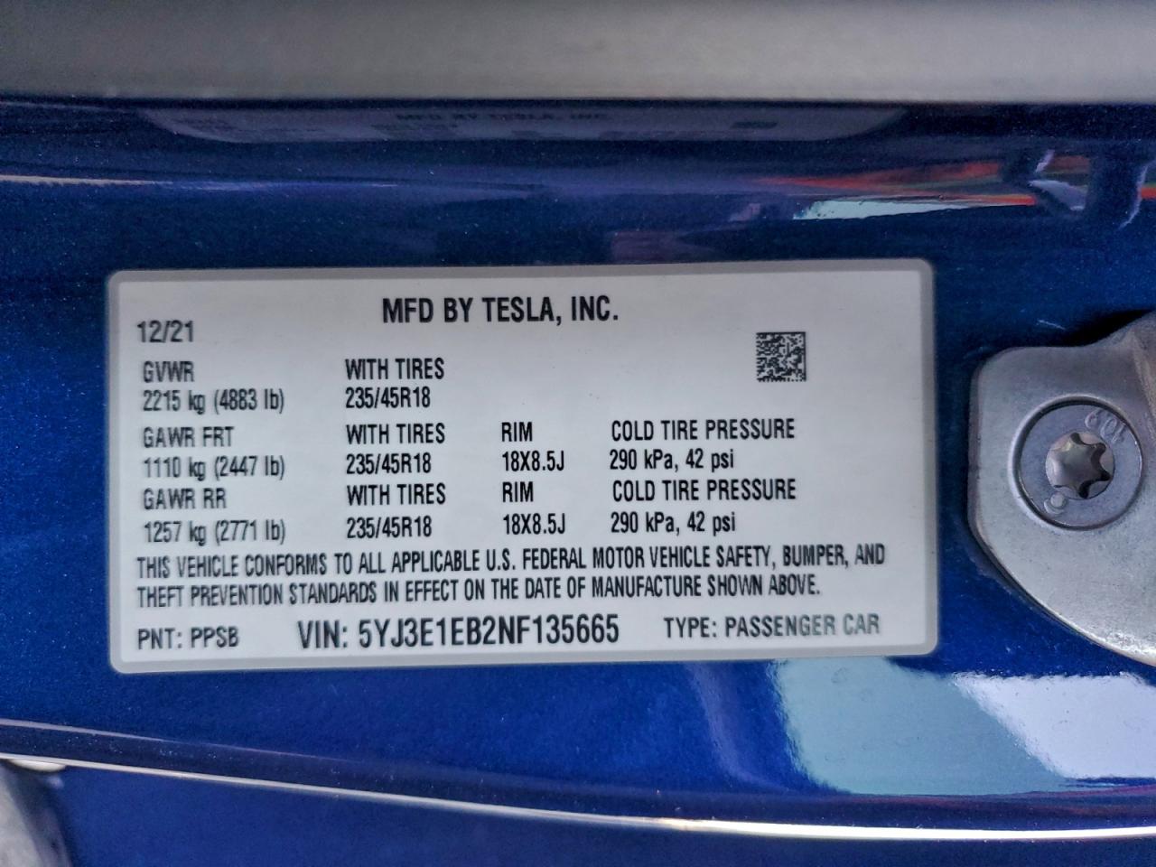 Tesla Model 3 Image 10