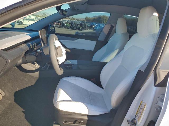 Tesla Model Y Image 7