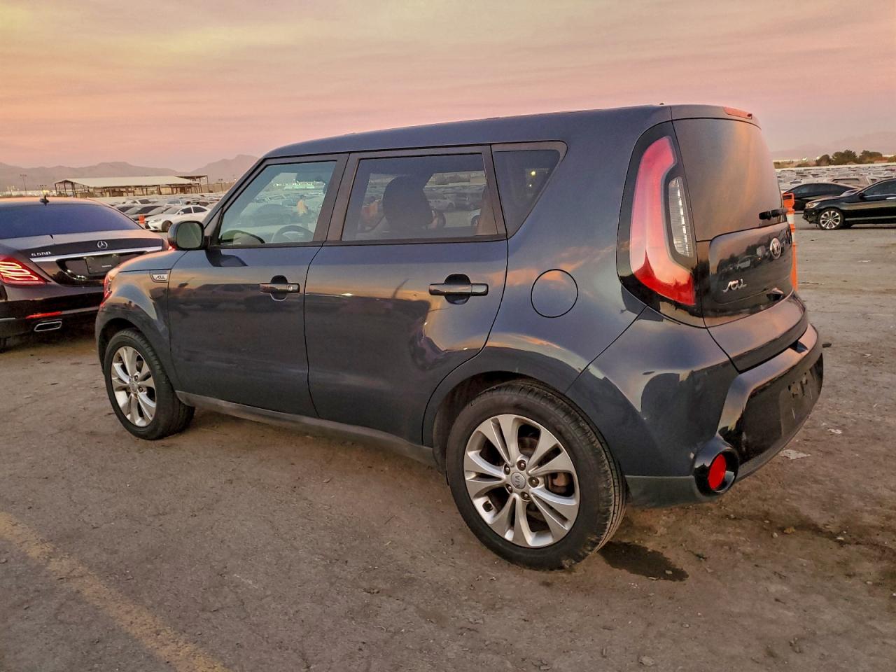 Kia Soul + Image 3