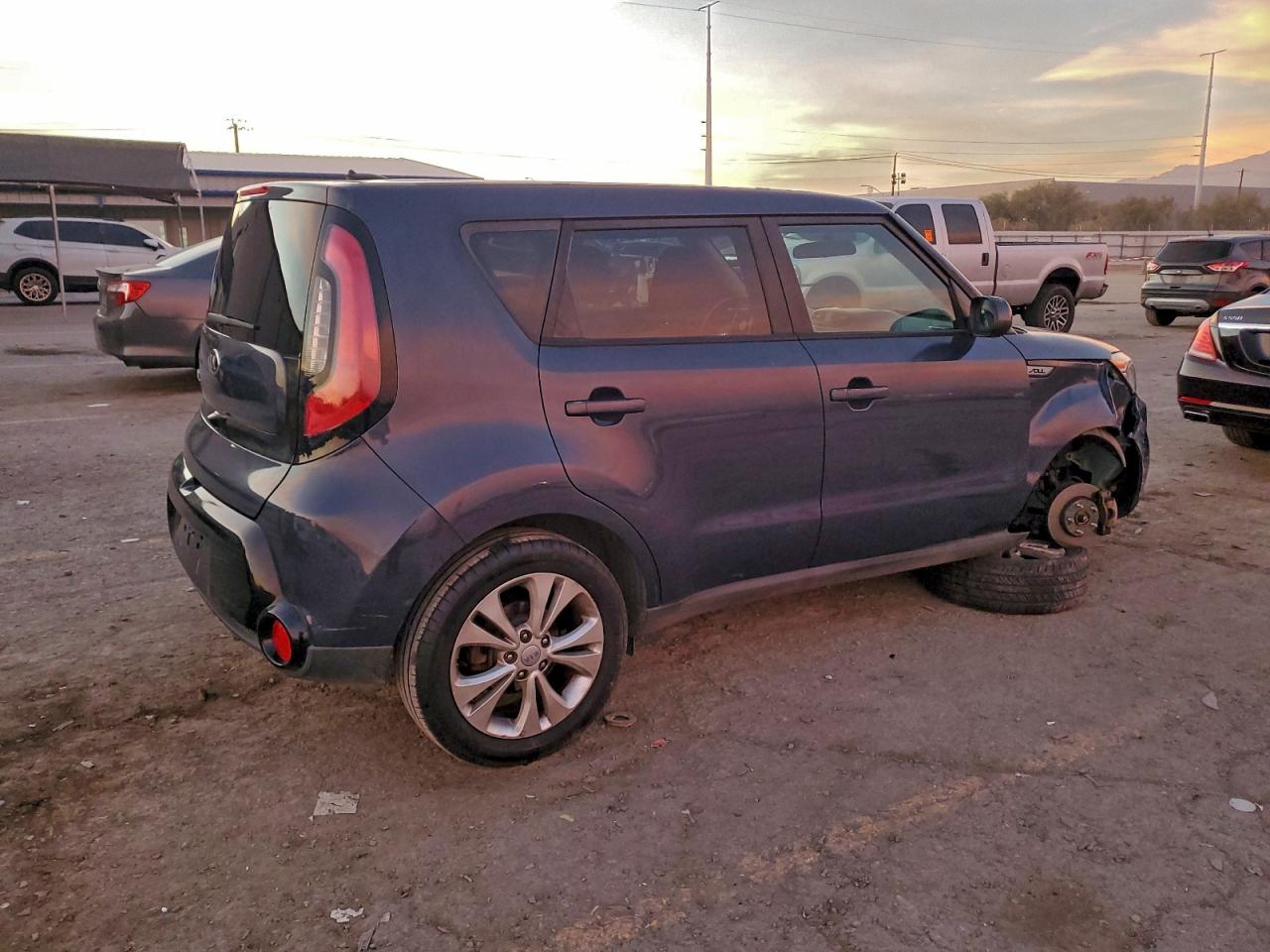 Kia Soul + Image 6