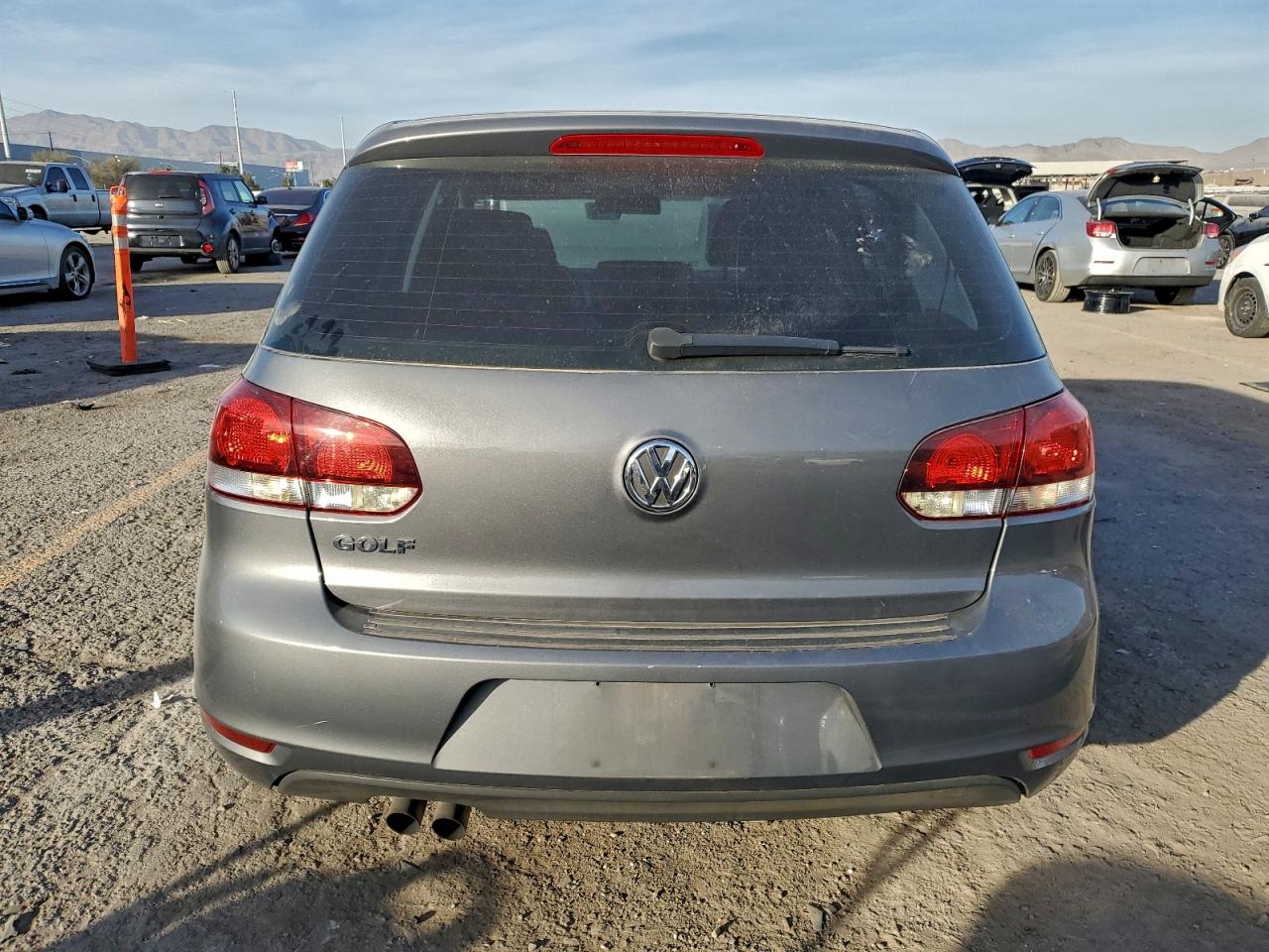 Volkswagen Golf Image 4