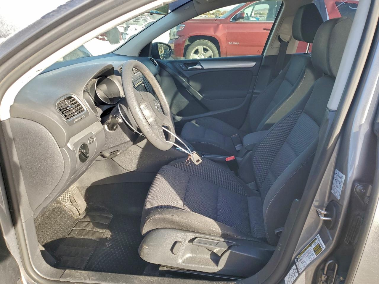 Volkswagen Golf Image 5