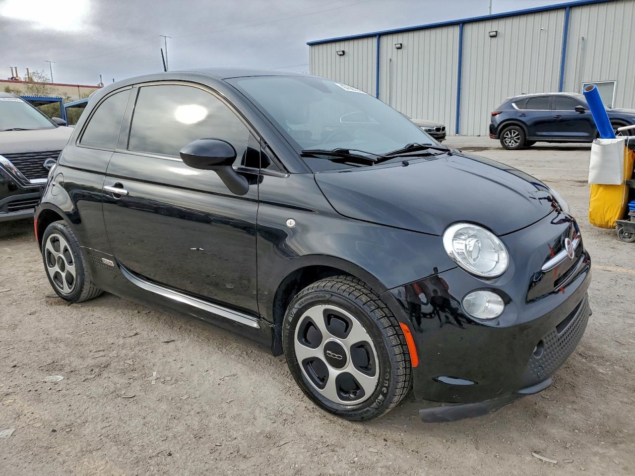 FIAT 500 Electric Image 8