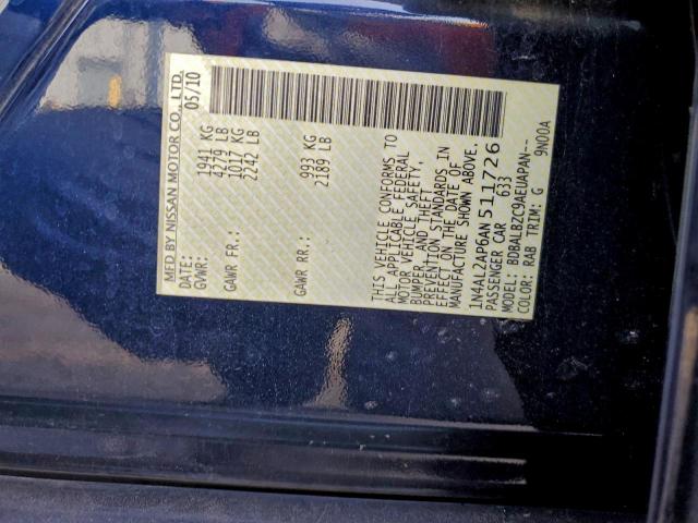 Nissan Altima Base Image 9