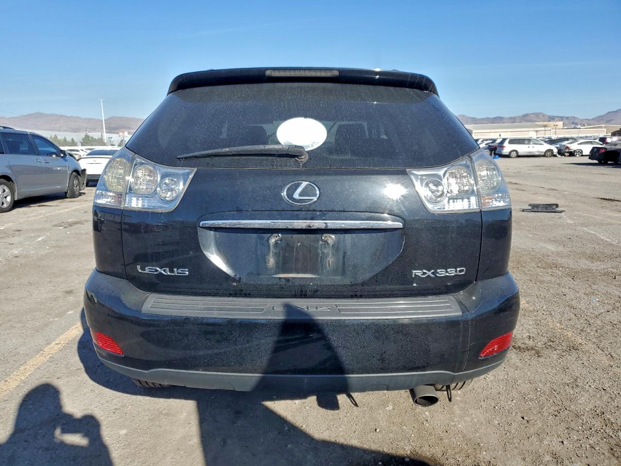 Lexus RX 330 Image 13