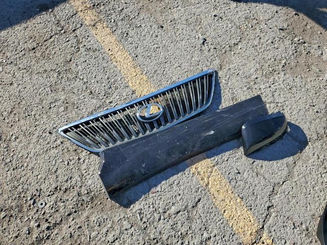 Lexus RX 330 Image 12