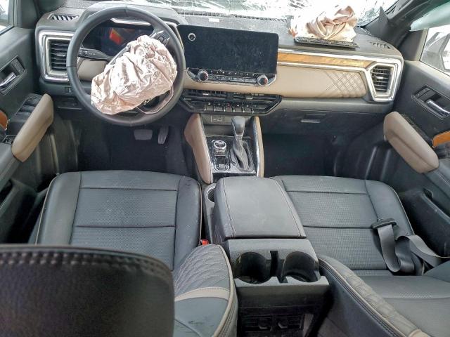 GMC Canyon Denali Image 9