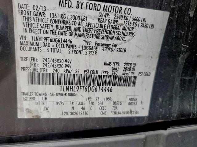 Lincoln MKS Image 13