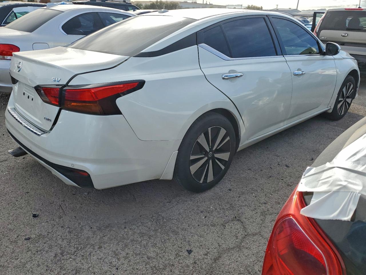 Nissan Altima Sv Image 10