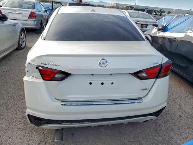 Nissan Altima Sv Image 2