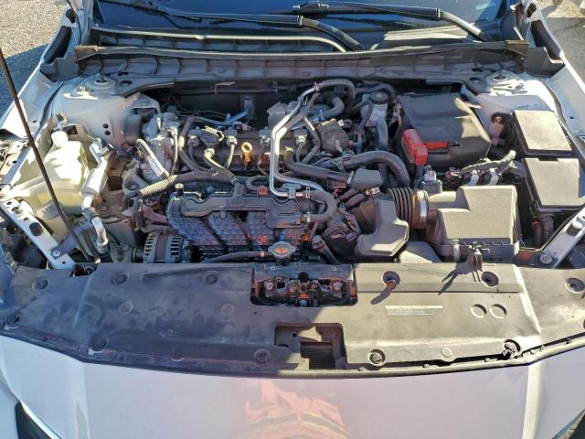 Nissan Altima Sv Image 8