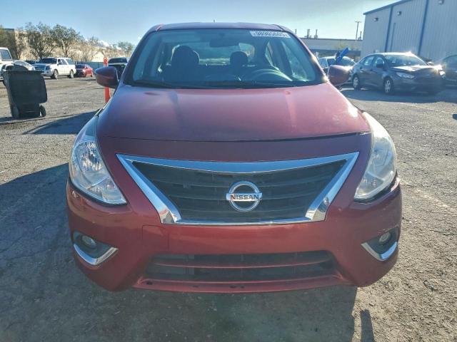 Nissan Versa S Image 8