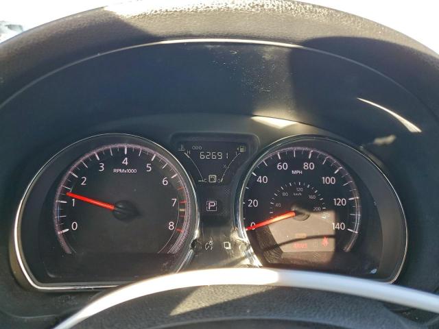 Nissan Versa S Image 7