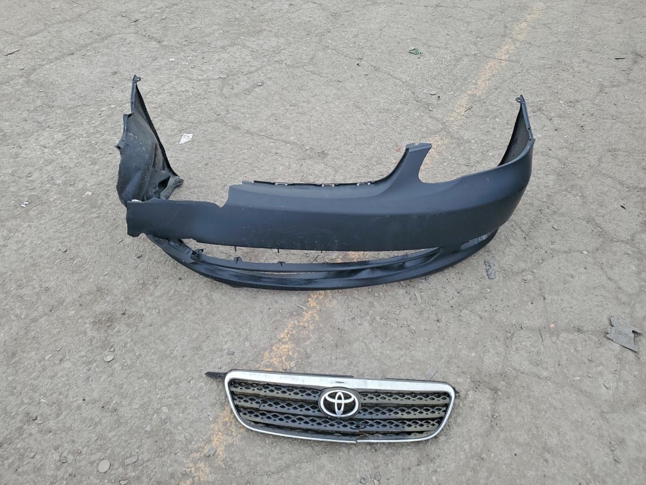 Toyota Corolla Ce Image 8