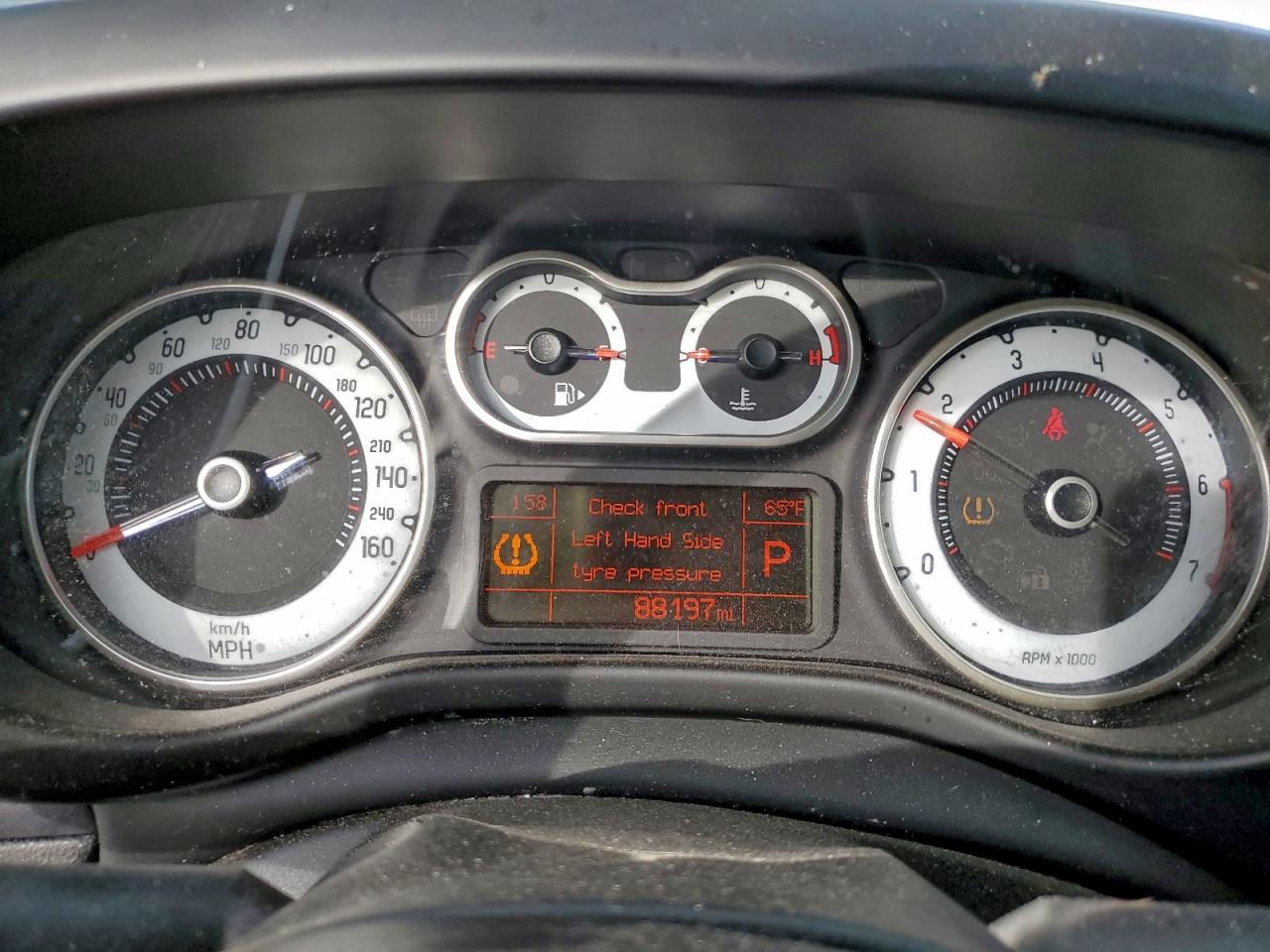 FIAT 500 Lounge Image 7