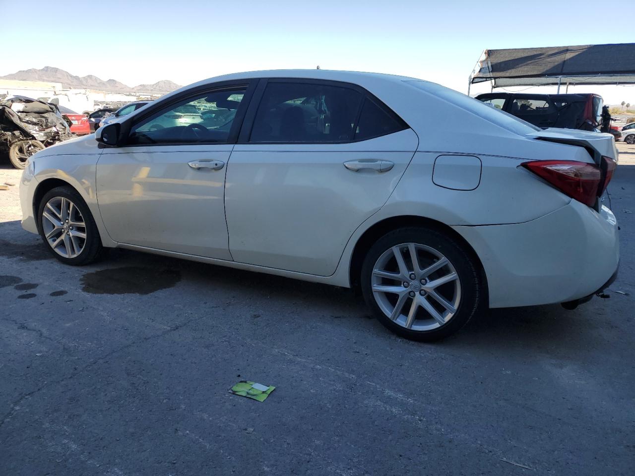 Toyota Corolla L Image 7