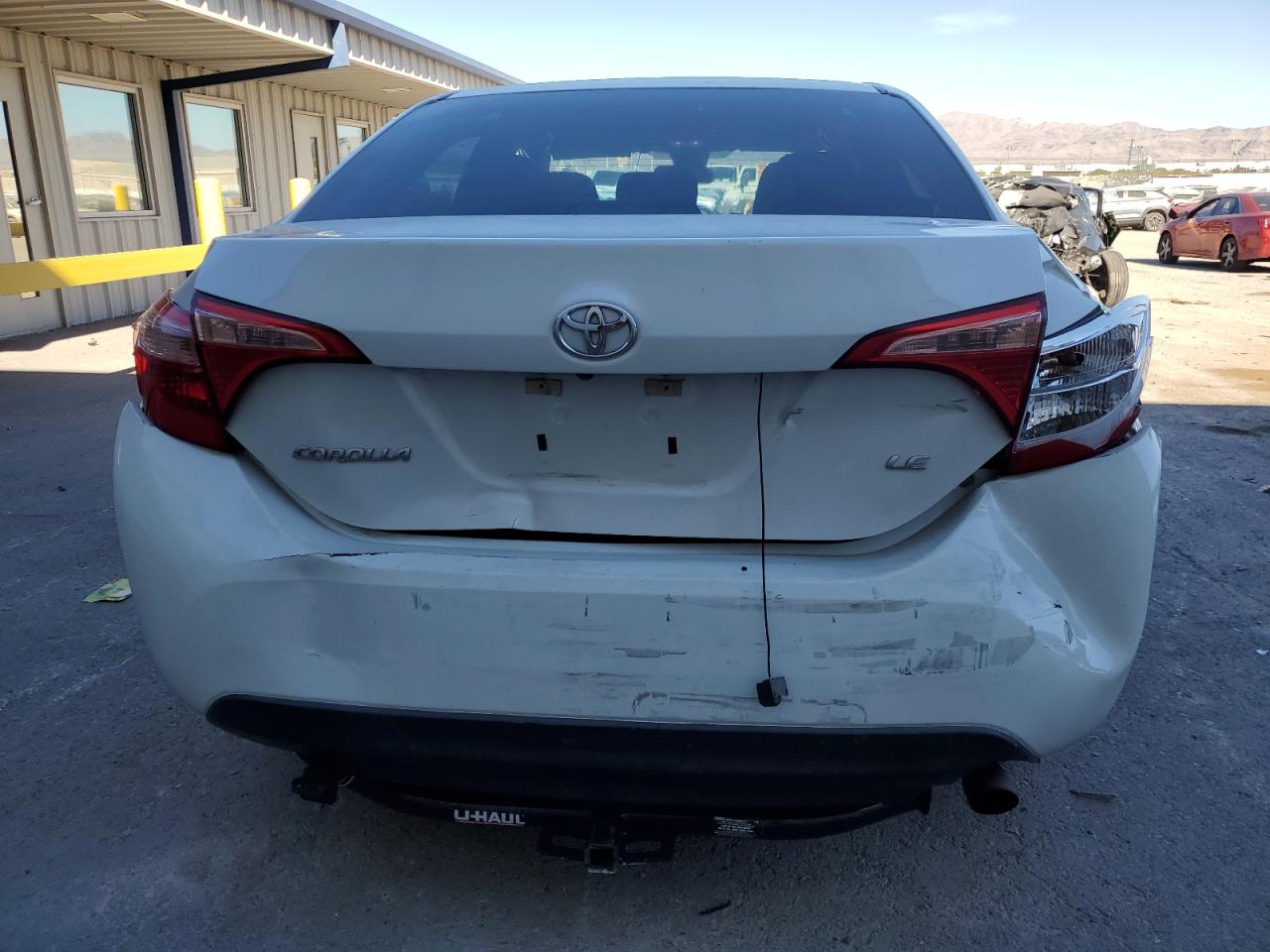 Toyota Corolla L Image 10