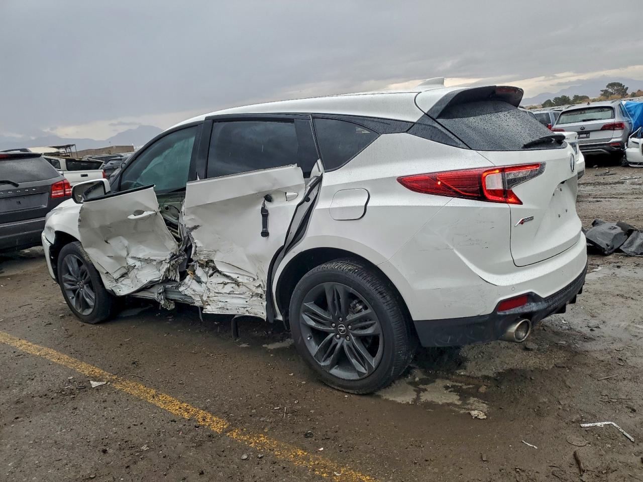 Acura RDX A-spec Image 2