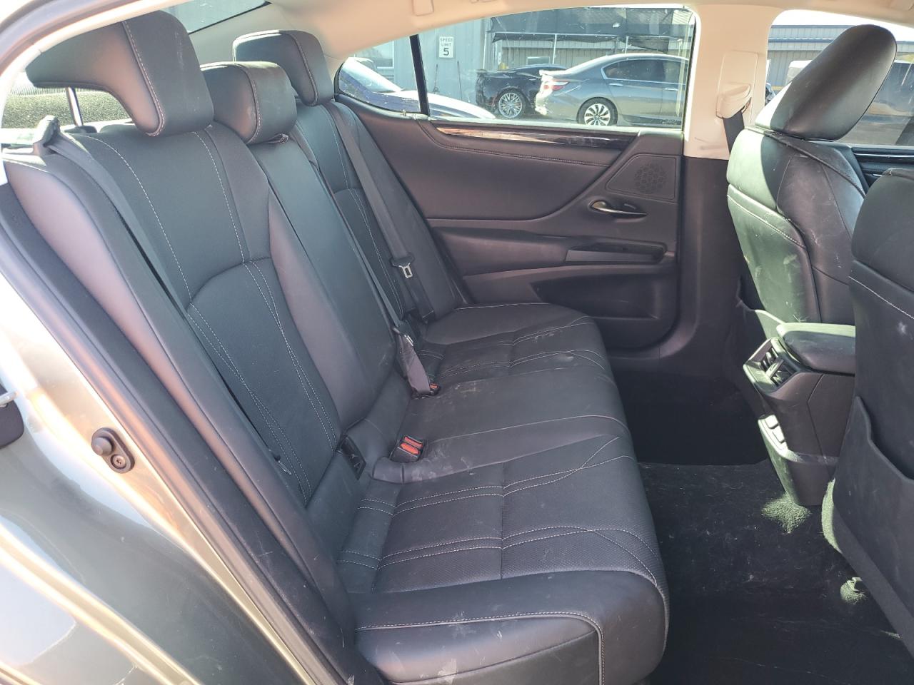 Lexus Es 350 Luxury Image 13