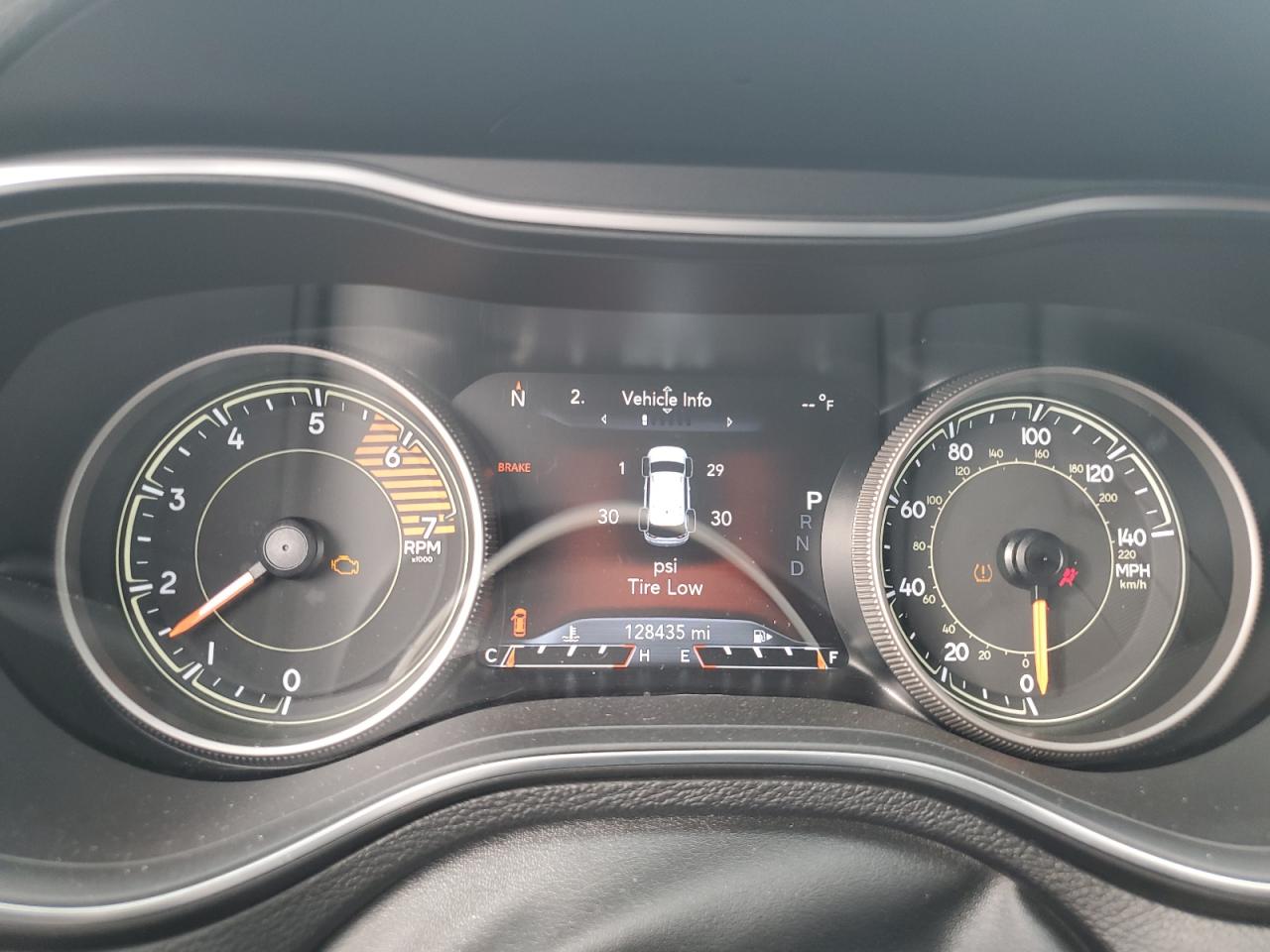 Jeep Grand Cherokee Limited Image 9