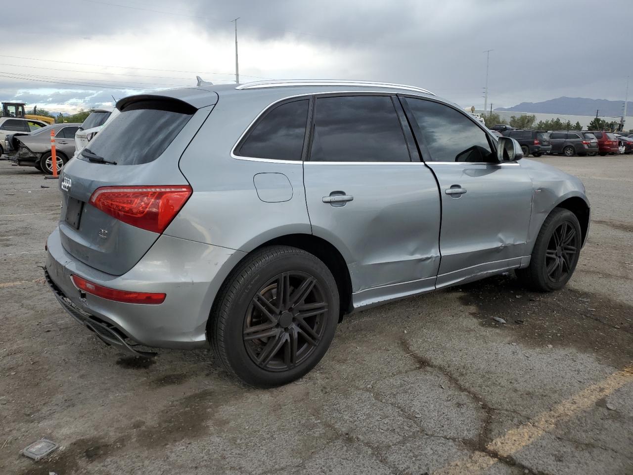 Audi Q5 Premium Plus Image 2