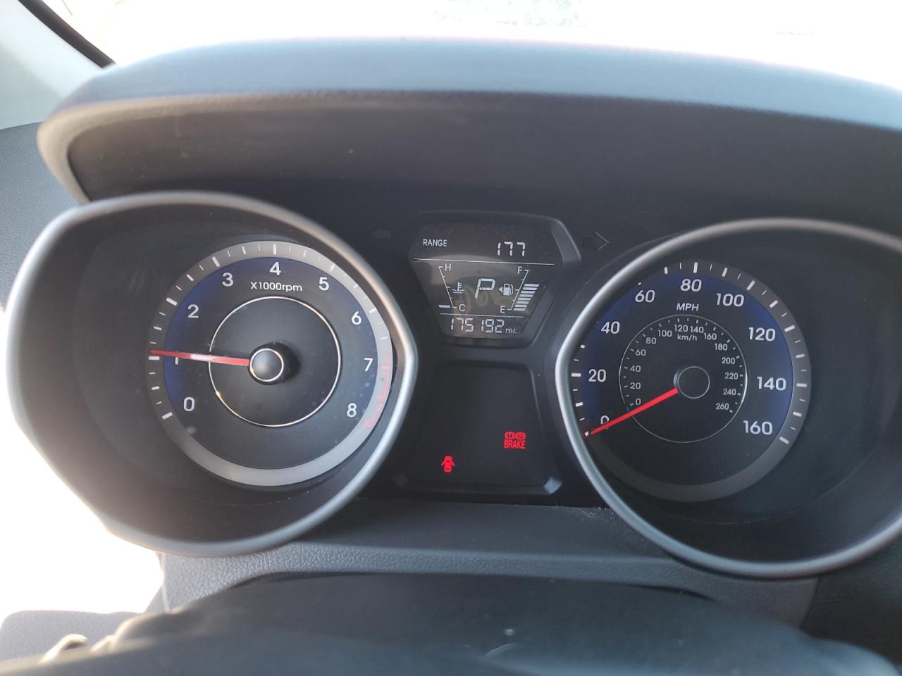 Hyundai ELANTRA Se Image 10