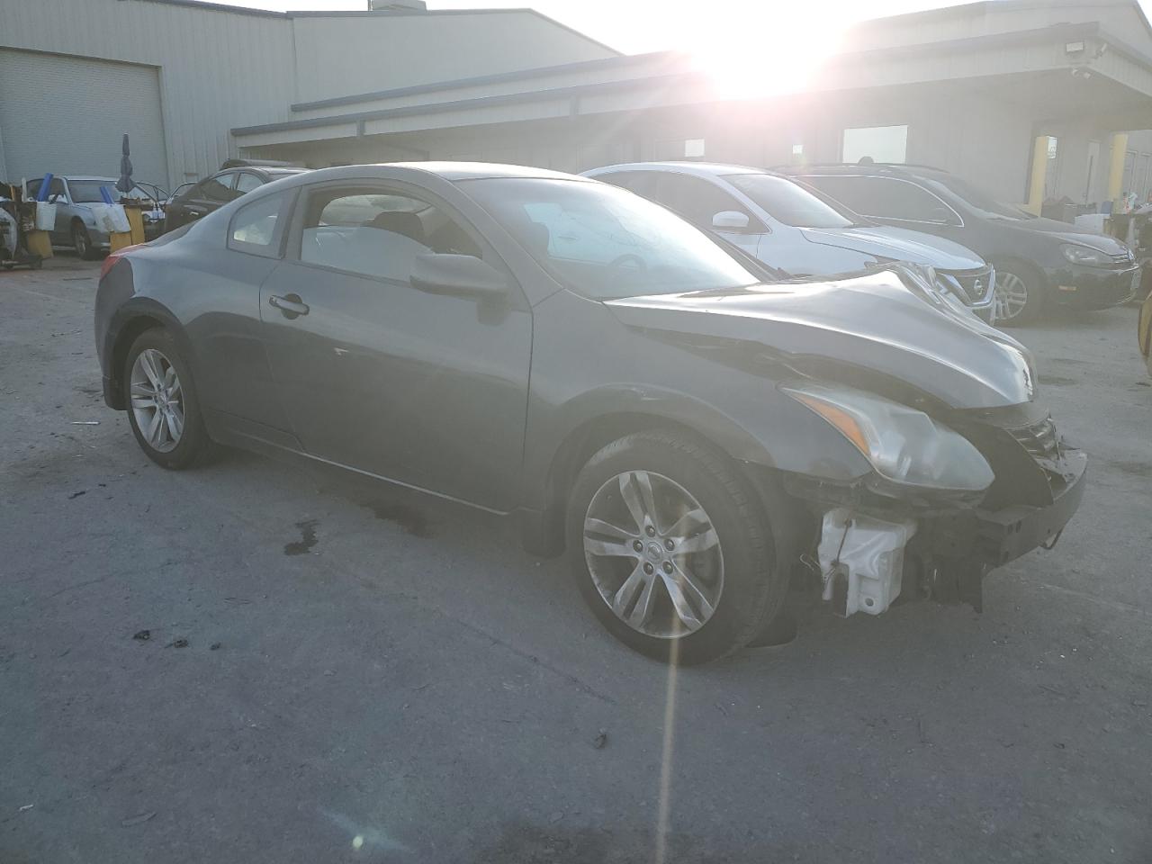 Nissan Altima S Image 8