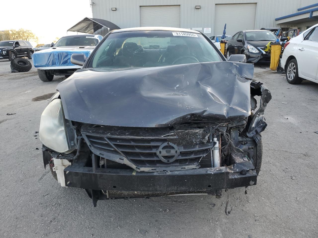 Nissan Altima S Image 6