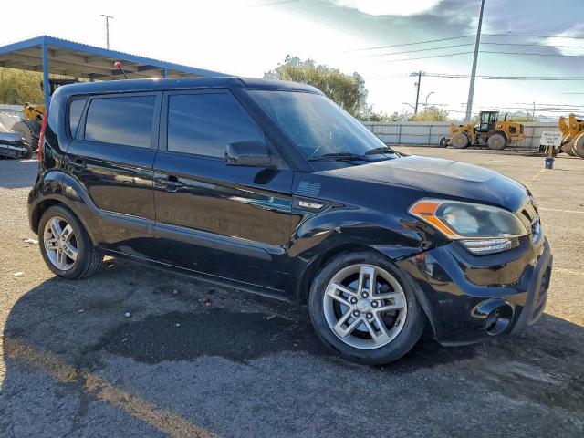 Kia Soul Image 2