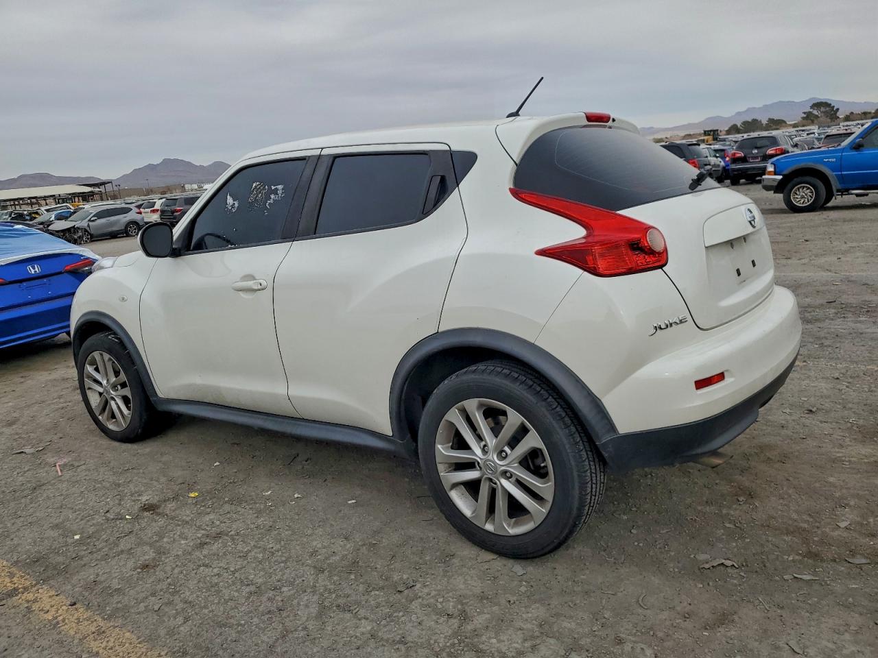 Nissan JUKE S Image 11
