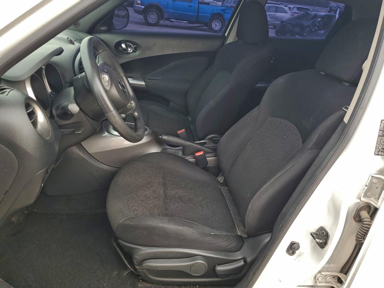 Nissan JUKE S Image 2