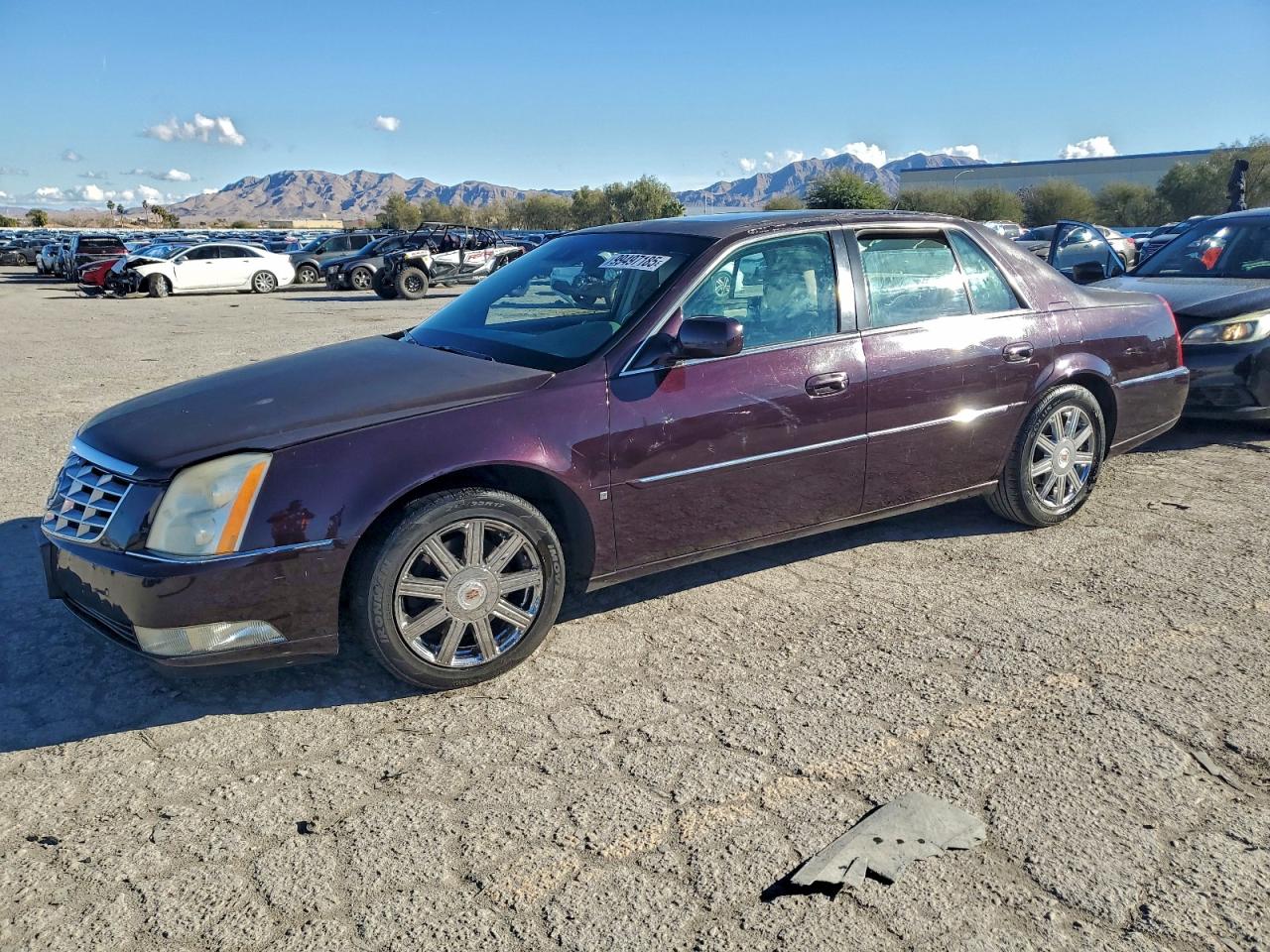 Cadillac DTS Image 1