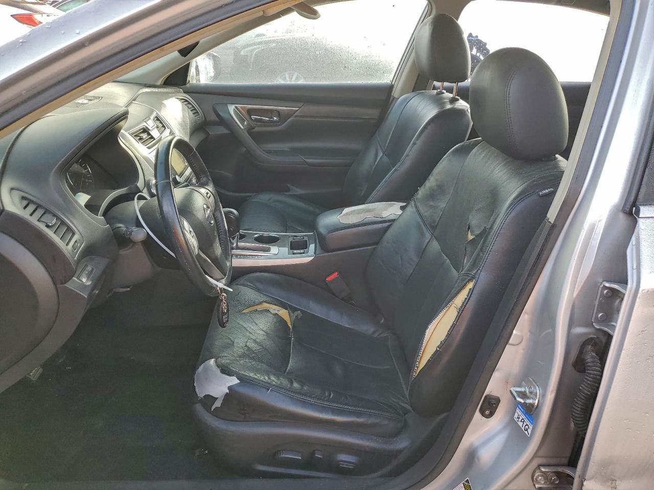 Nissan Altima 2.5 Image 8