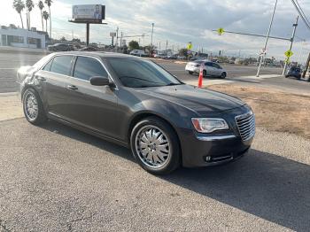  Salvage Chrysler 300