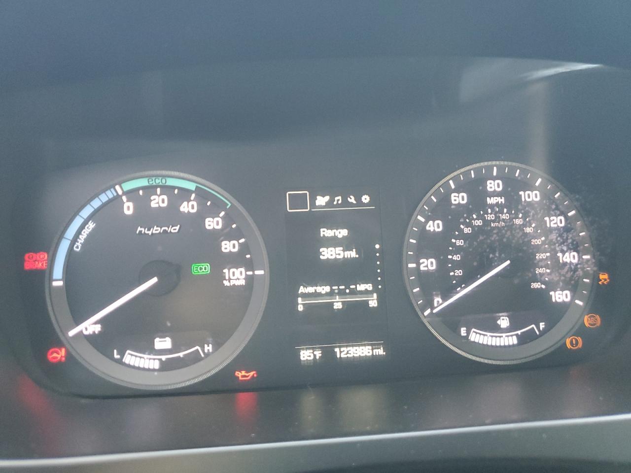 Hyundai SONATA Hybrid Image 6