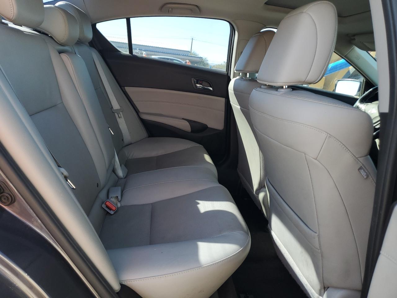 Acura ILX Premium Image 9