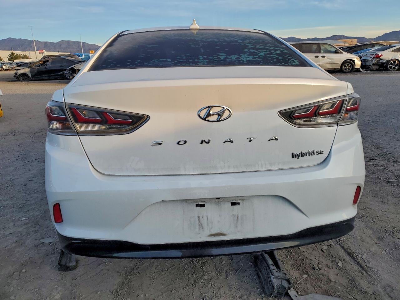 Hyundai SONATA Hybrid Image 5