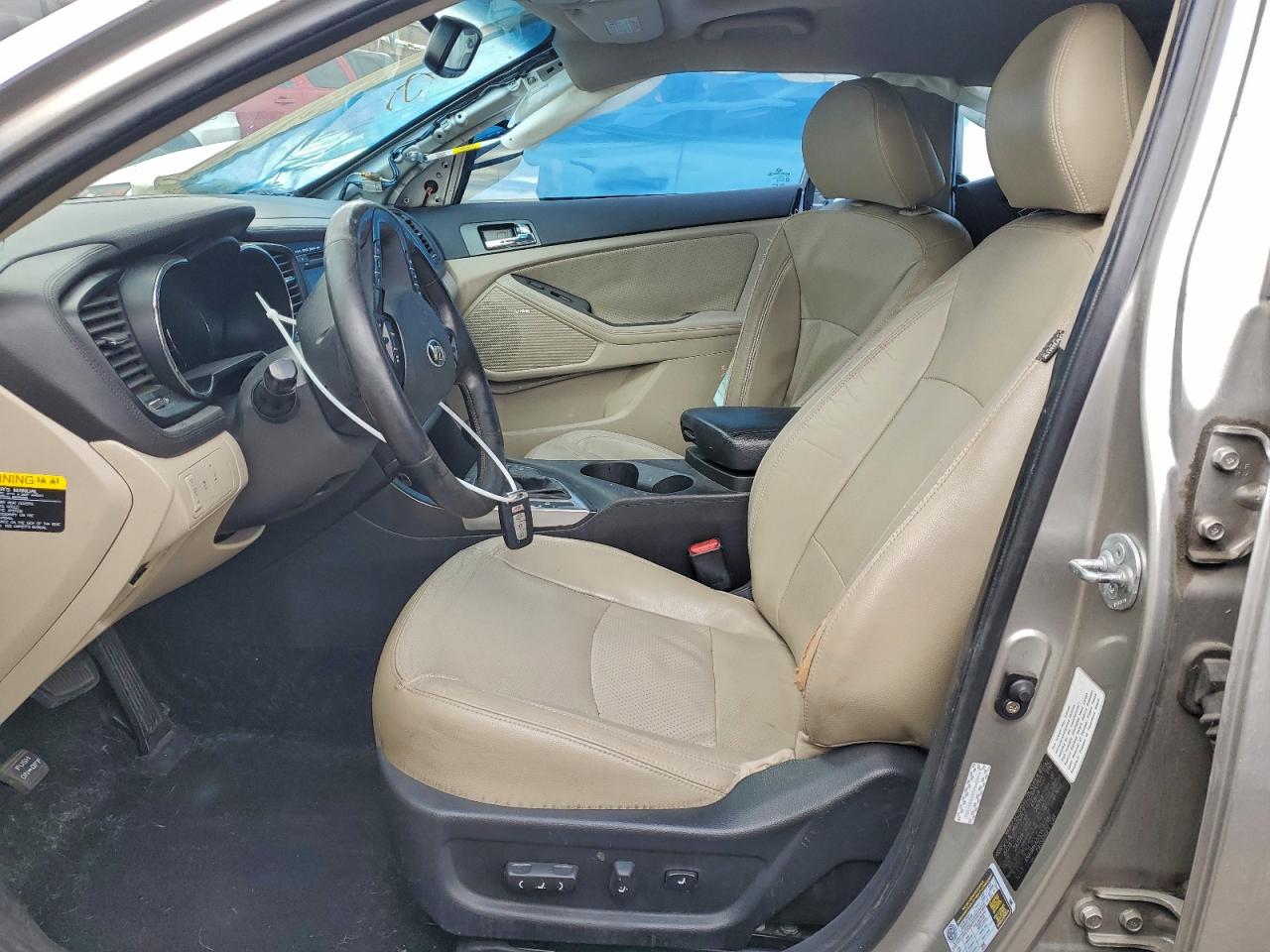 Kia Optima Hybrid Image 11