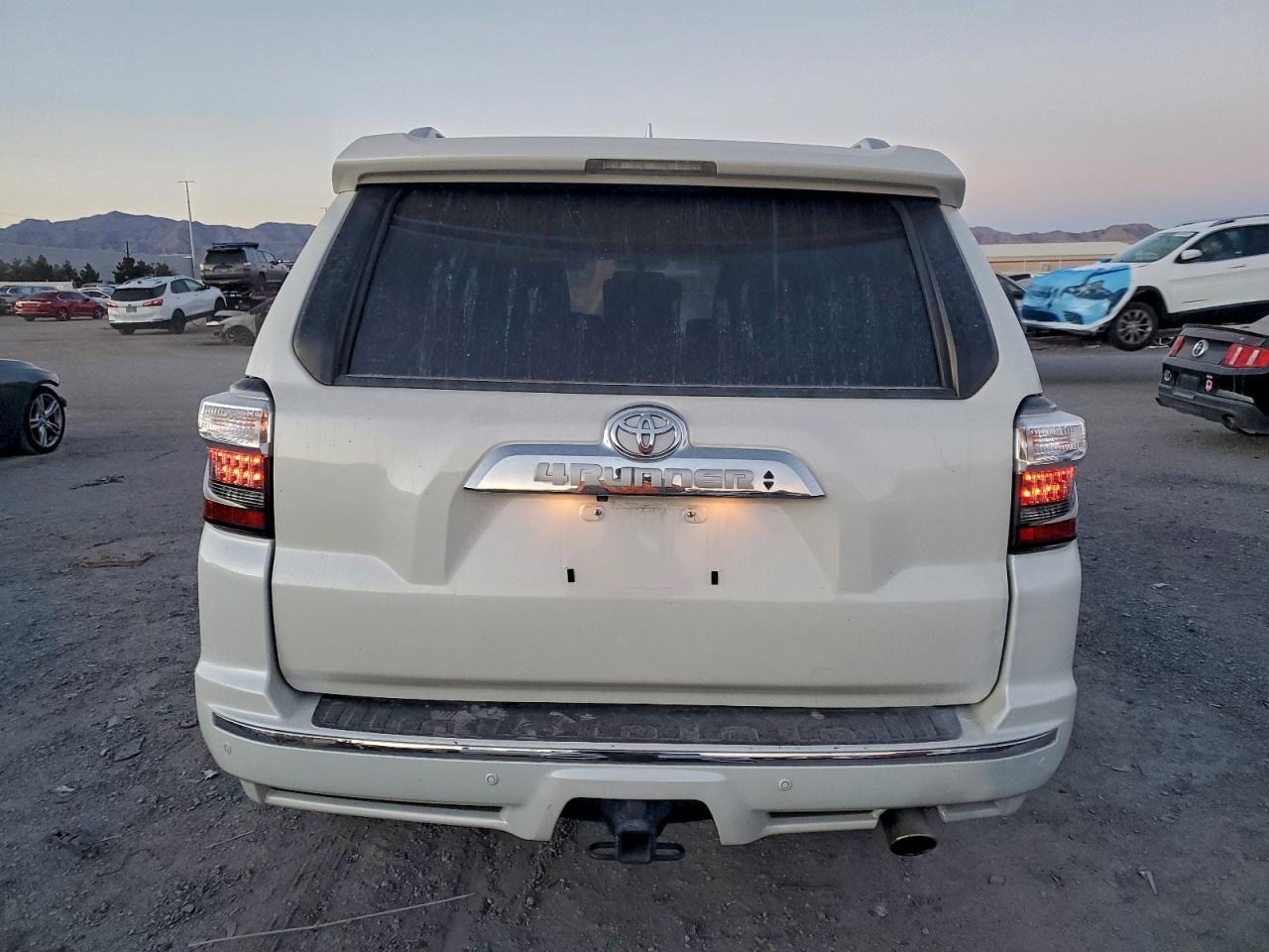 Toyota 4Runner Sr5/sr5 Premium Image 7