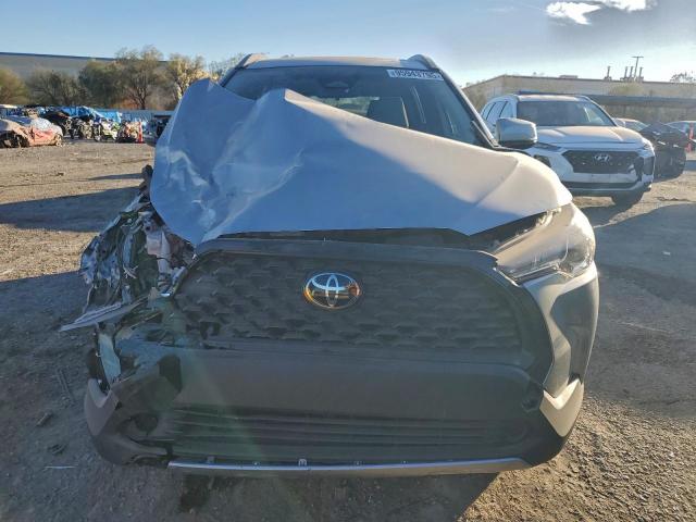 Toyota Corolla Le Image 12